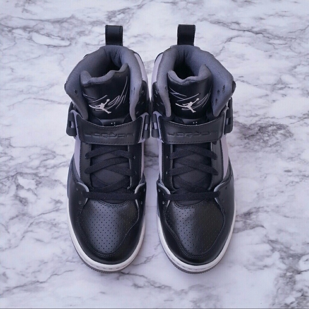 Jordan Flight 45 High Shoes Mens Size 8.5 - Picture 2 of 8